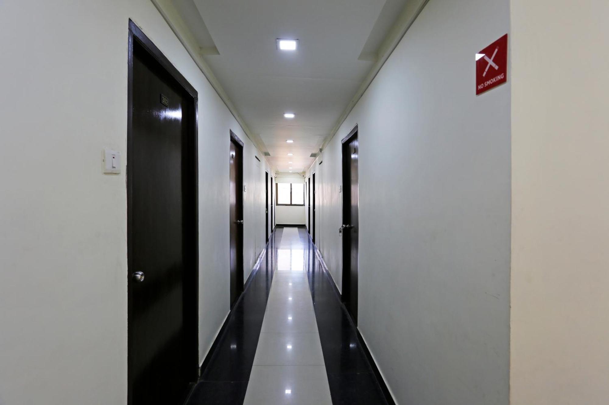 Hotel O Golden Wings Udaipur Exterior photo