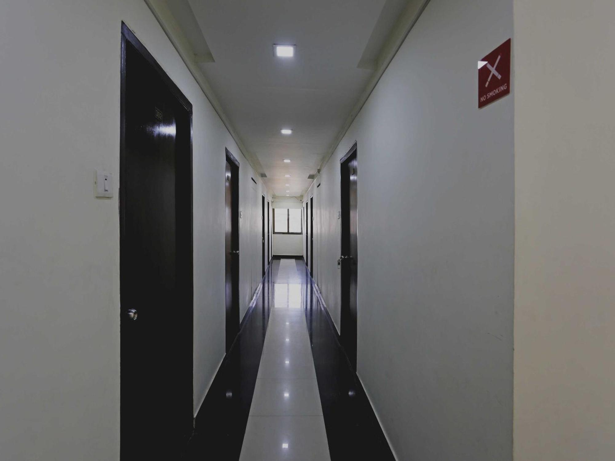 Hotel O Golden Wings Udaipur Exterior photo